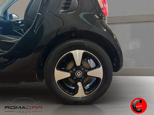 SMART ForTwo EQ cabrio TETTO APPLE CAR PLAY TELECAMERA