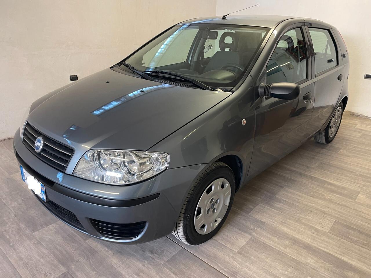 Fiat Punto 1.2 5 porte Dynamic 107.000 KM! TAGLIANDATA