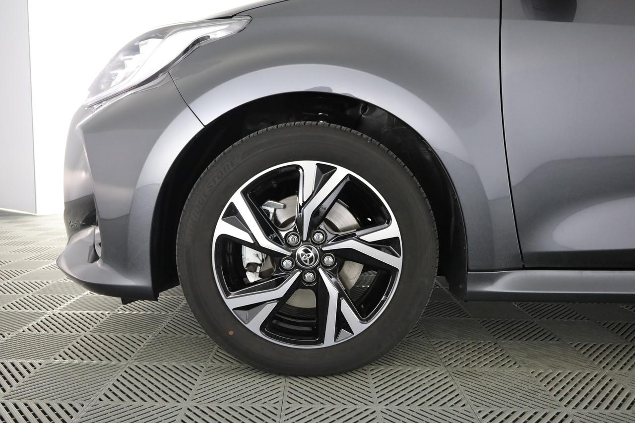 TOYOTA Yaris 4ª serie Yaris 1.5 Hybrid 5 porte Trend