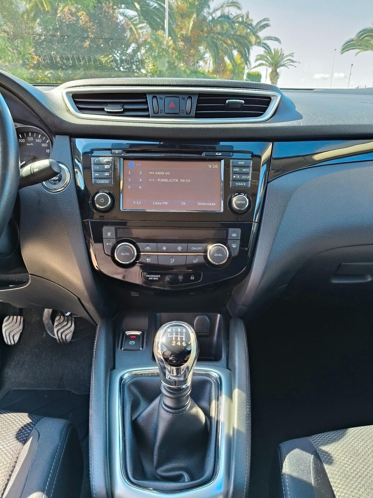 Nissan Qashqai 1.5 Tekna TETTO PANORAMICO