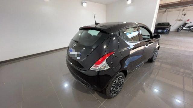 LANCIA Ypsilon 1.0 FireFly 5 porte S&S Hybrid Oro #Clima.Auto