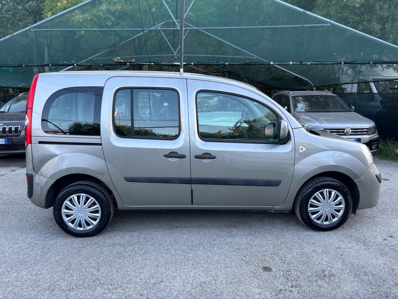Renault Kangoo 1.6 GPL 5 porte OK NEOPATENTATI
