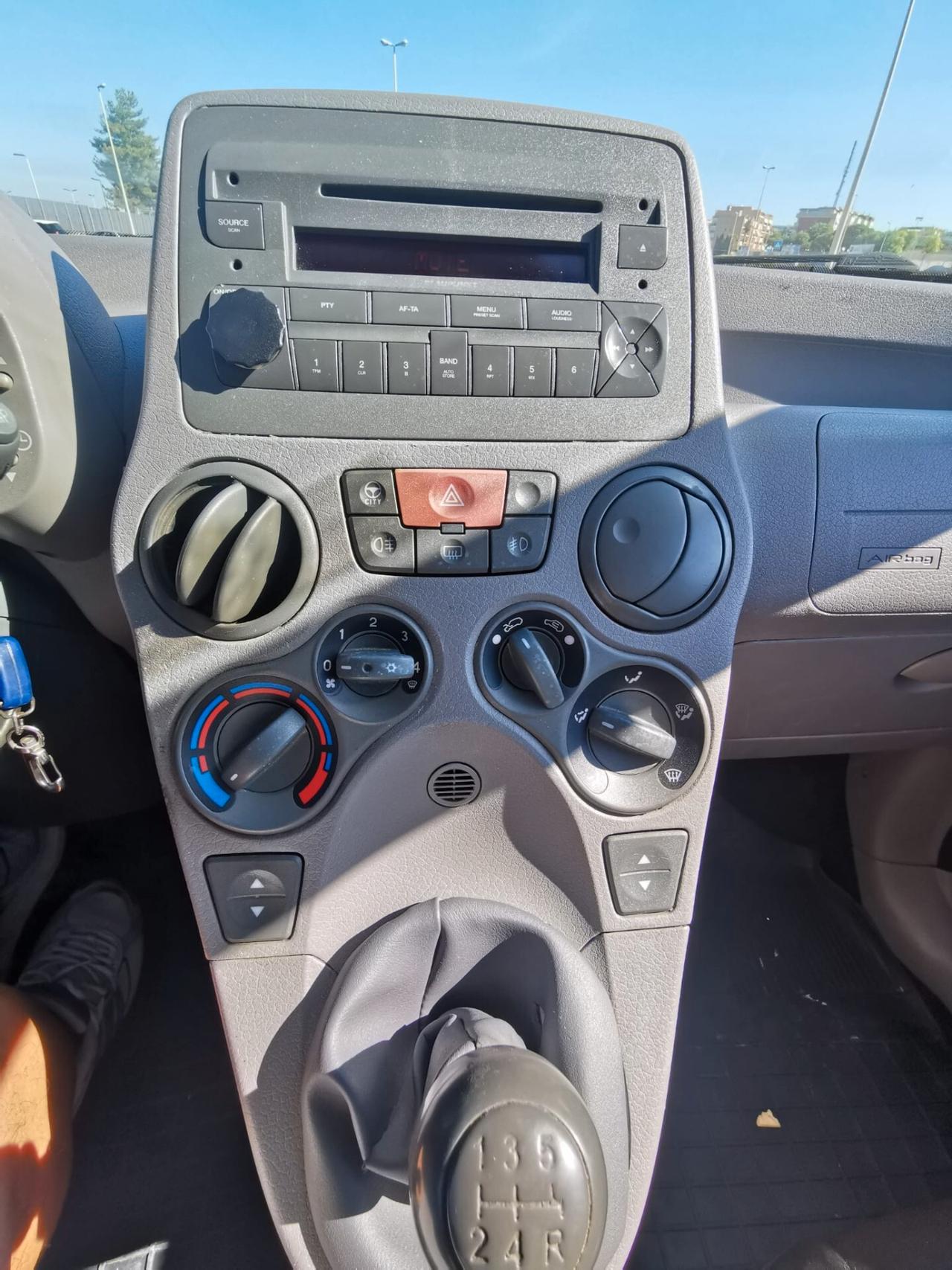 Fiat Panda 1.2 Dynamic solo km.140000