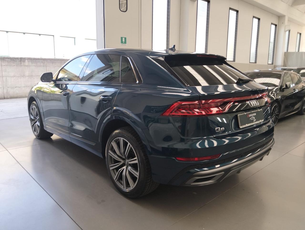 Audi Q8 45 TDI quattro tiptronic Sport