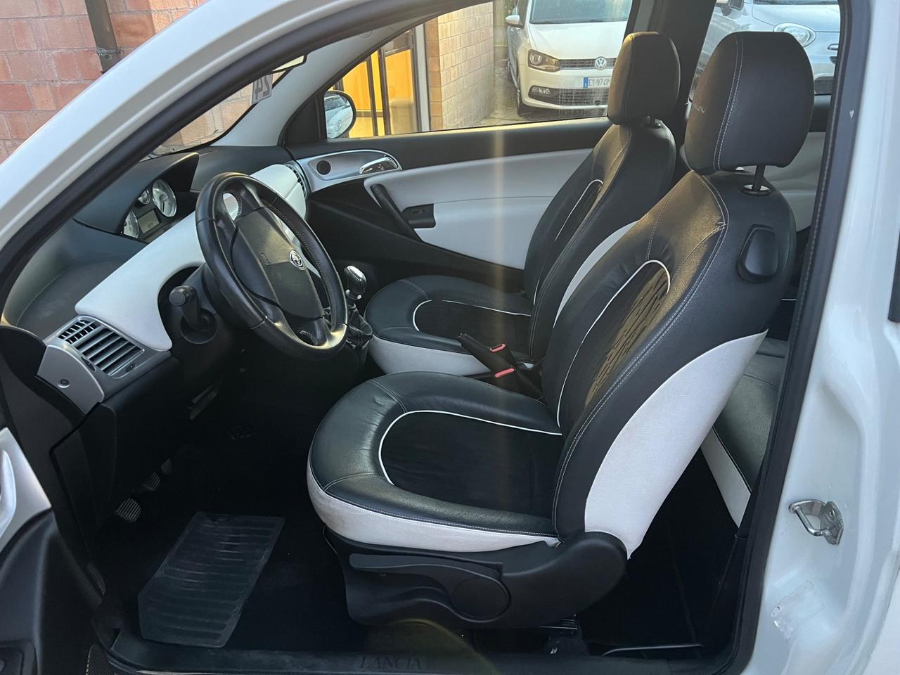 Lancia Ypsilon 1.2 69 CV Elle