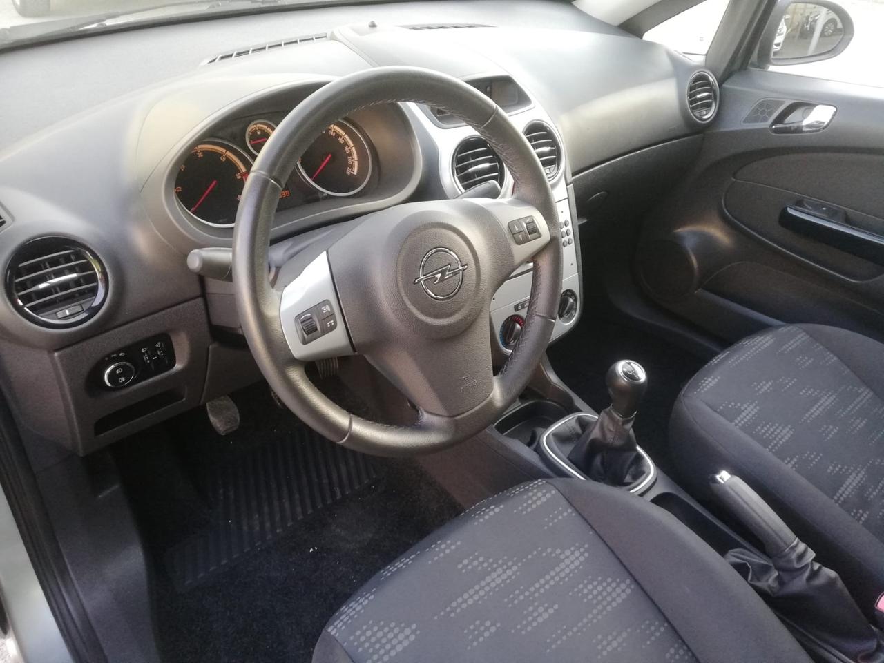 Opel Corsa 1.3 CDTI Anno 2012 SOLO 100000 Km