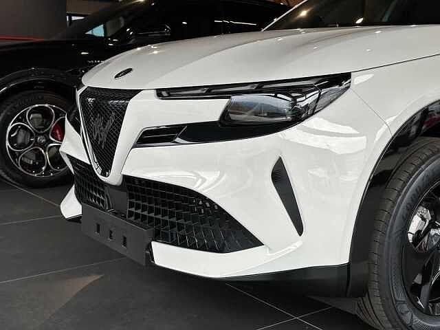 Alfa Romeo Junior 1.2 136 CV Hybrid eDCT6 KM ZERO