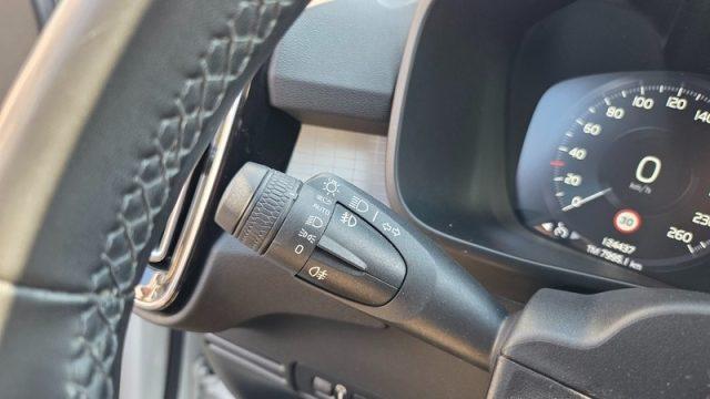 VOLVO XC40 T4 Recharge Plug-in Hybrid Exp. PERMUTE UNICOPR.