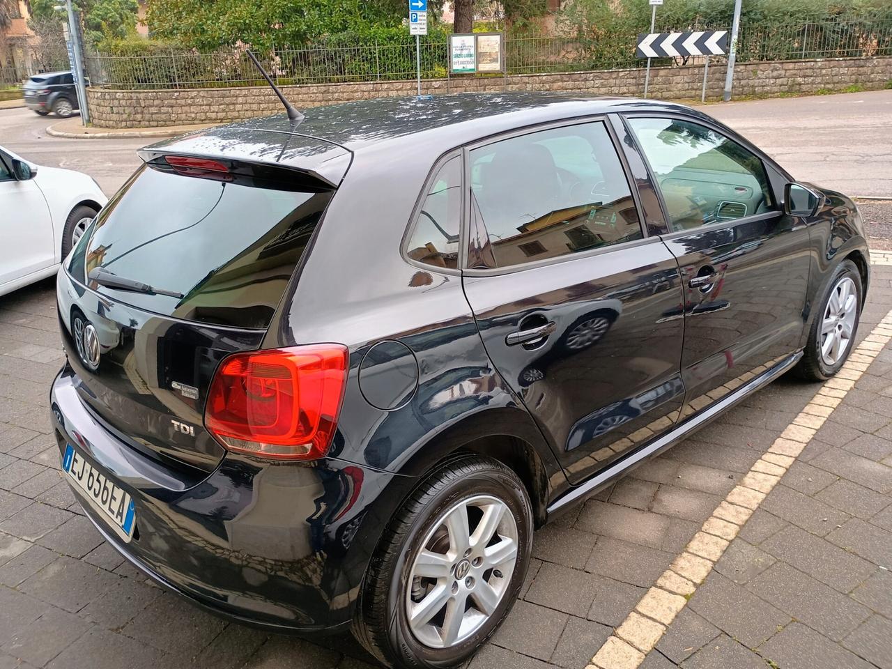 Volkswagen Polo 1.6 TDI 90CV DPF 5 porte x neopatentati