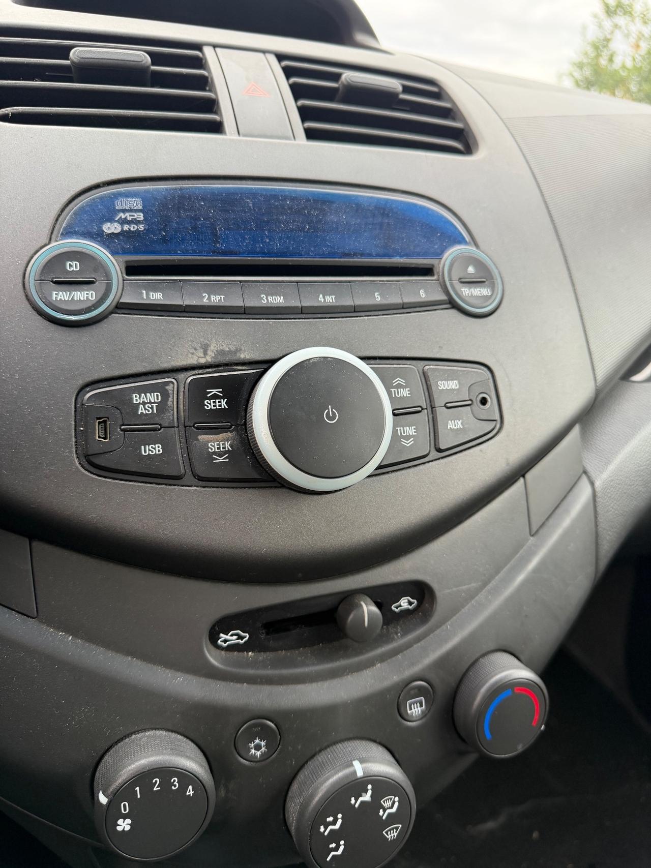 Chevrolet Spark 1.0 LS Plus GPL Eco Logic