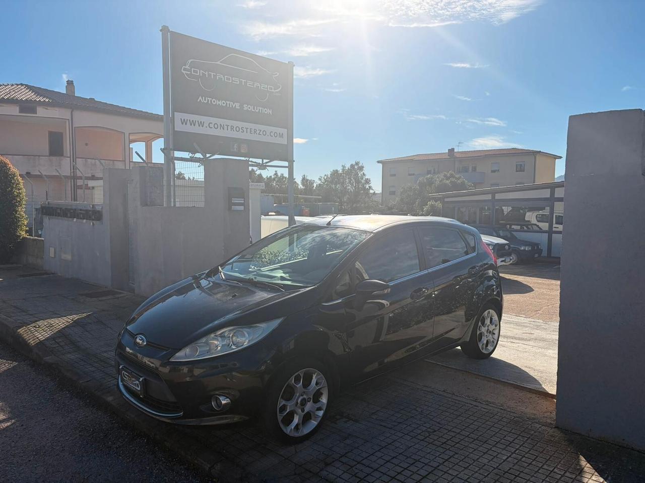Ford Fiesta 1.4 TDCi 5p. Titanium