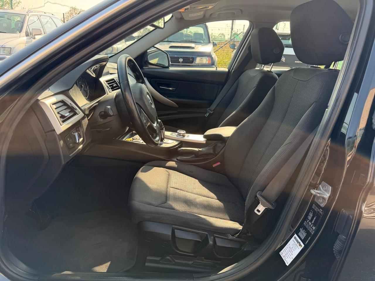 Bmw 318 318d Touring Business Advantage aut.