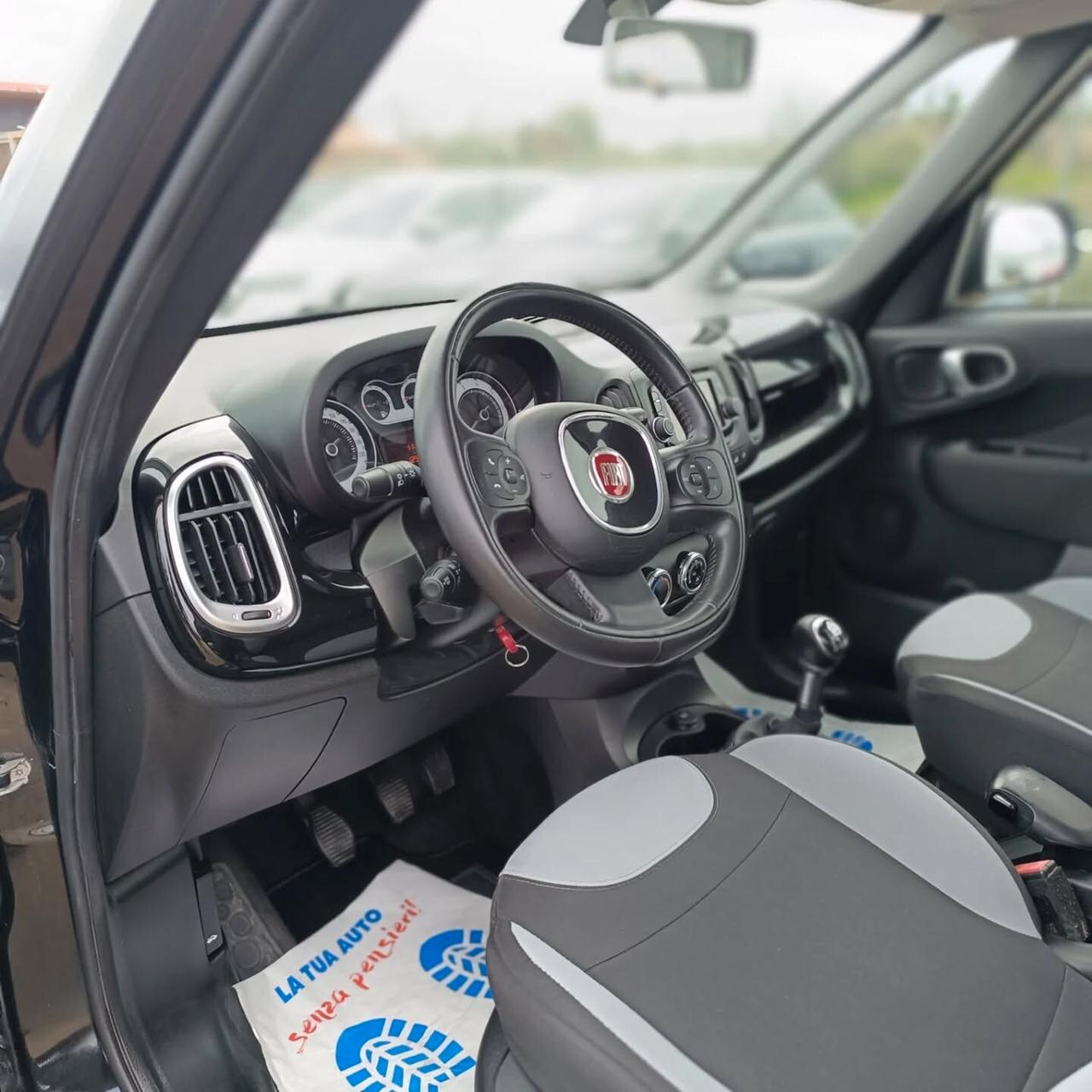 Fiat 500L 1.3 Multijet UNICOPROPRIETAR BICOLOR