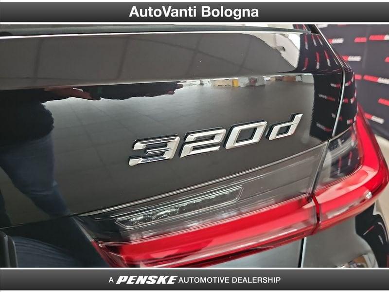 BMW Serie 3 320d Touring mhev 48V xdrive MSport auto