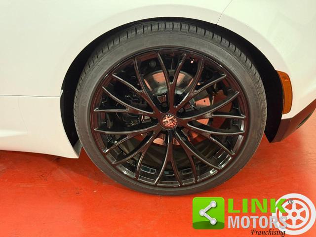 ALFA ROMEO 4C 1750 TBi