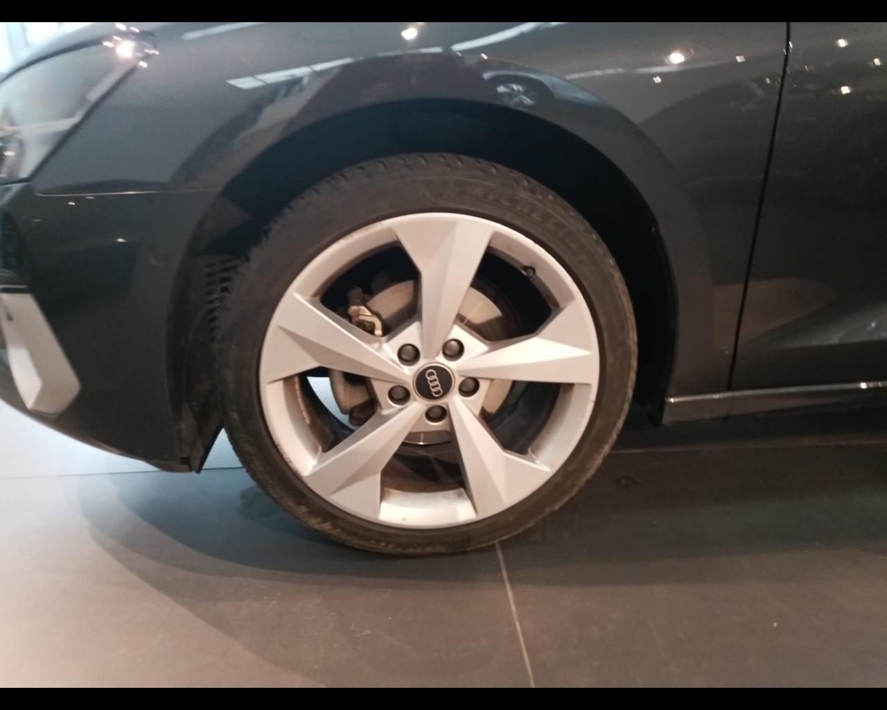 AUDI A3 IV 2020 Sportback - A3 Sportback 30 1.5 g-tron Business A