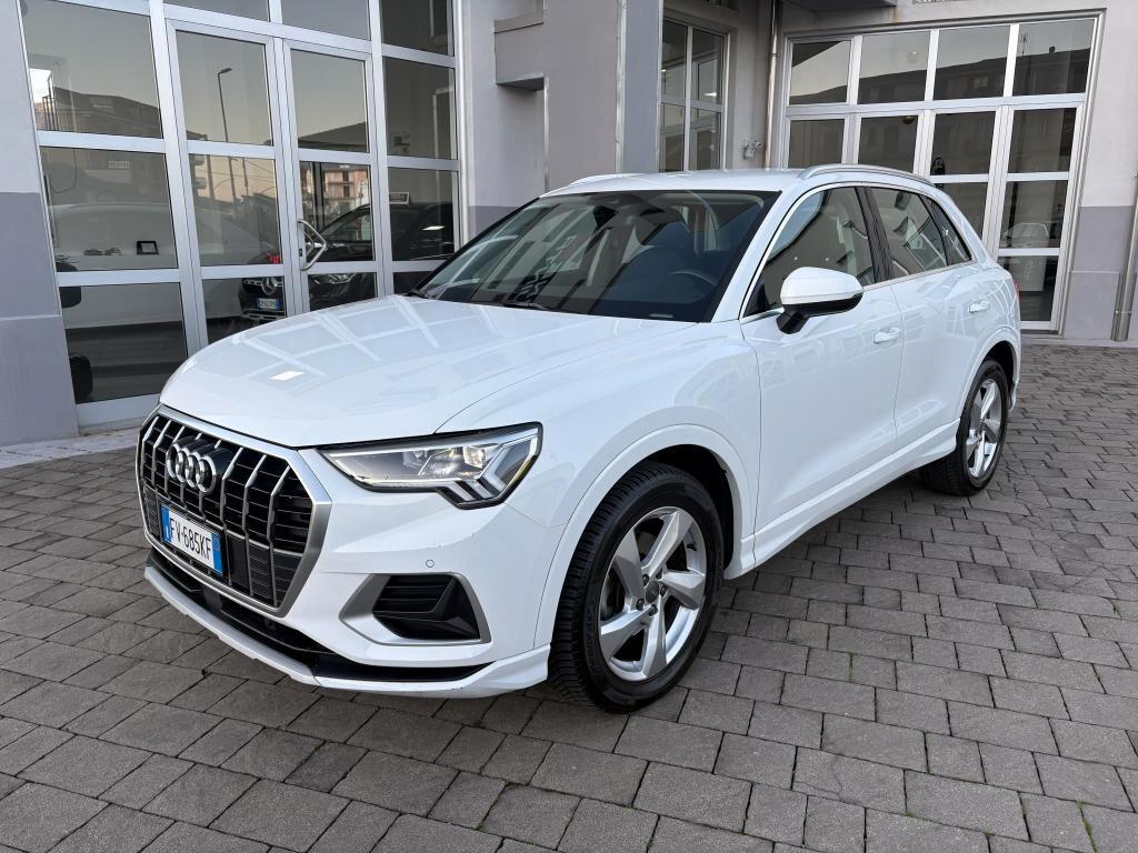Audi Q3 35 TDI 2.0 150cv S tronic Business Advanced