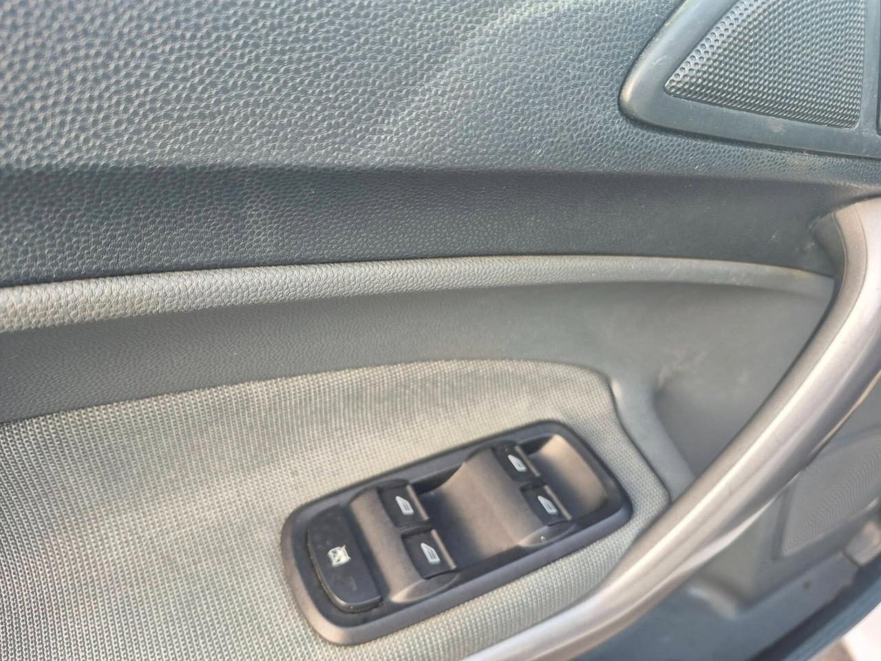 Ford Fiesta 1.4 TDCi 5p. Titanium