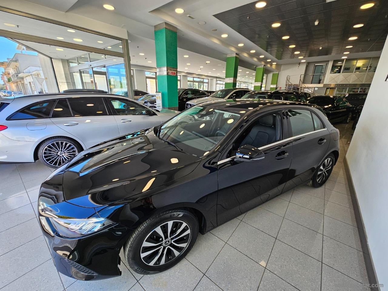 MERCEDES-BENZ A 180 d Automatic Advanced