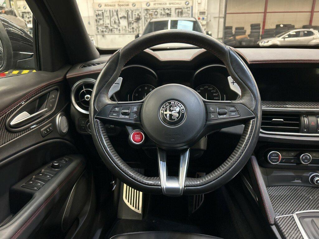 Alfa Romeo Stelvio 2.9 Bi-Turbo Quadrifoglio Q4 Auto