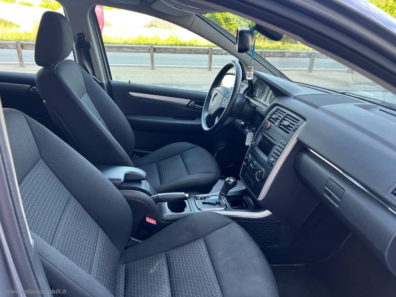 MERCEDES-BENZ B 180 CDI Executive AUTOMATICA