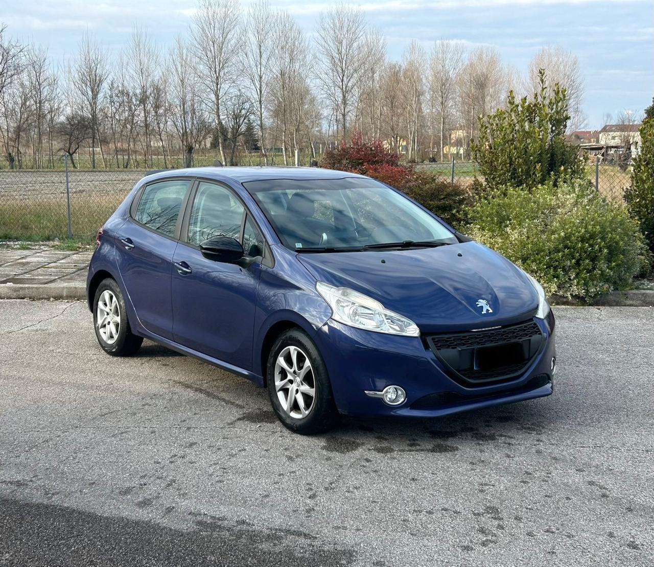 Peugeot 208 1.2 VTi 82 CV 114.000km