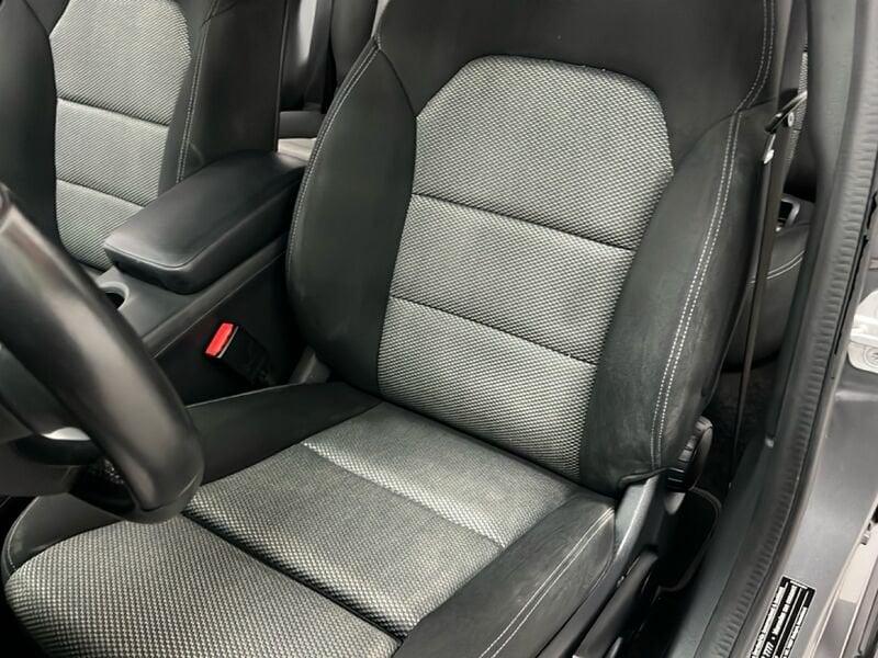 Mercedes-Benz GLA 180 d Business