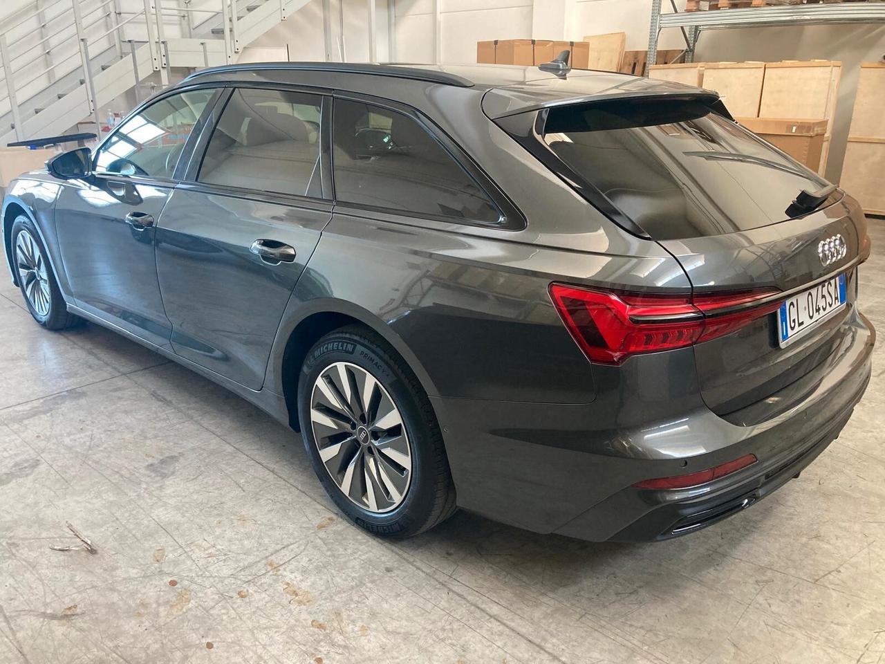 Audi A6 Avant 40 2.0 TDI S tronic Business Design