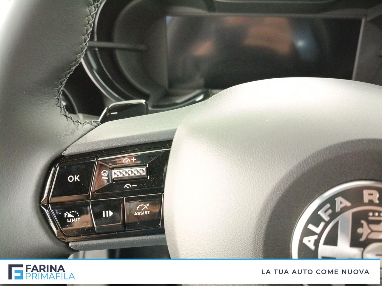 ALFA ROMEO Junior 1.2 ibrida Speciale 136cv edct6