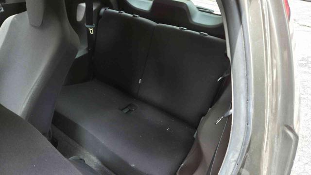 TOYOTA iQ 1.0 Sol