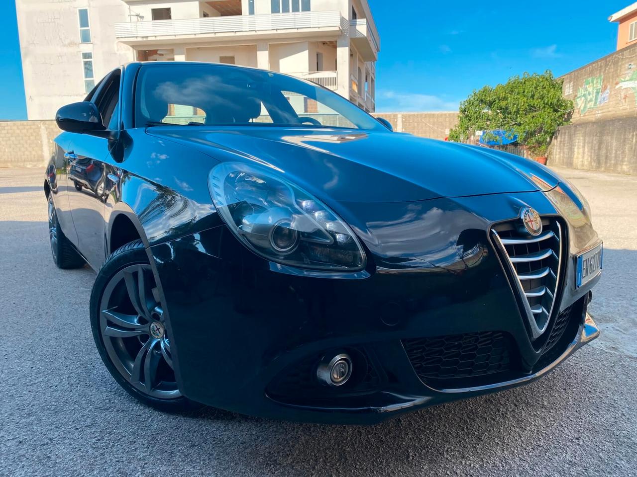 Alfa Giulietta 1.6mjt 105cv full opt nuova 2014