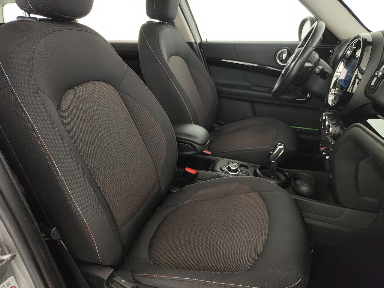 MINI Mini Countryman 2.0 Cooper D Essential auto