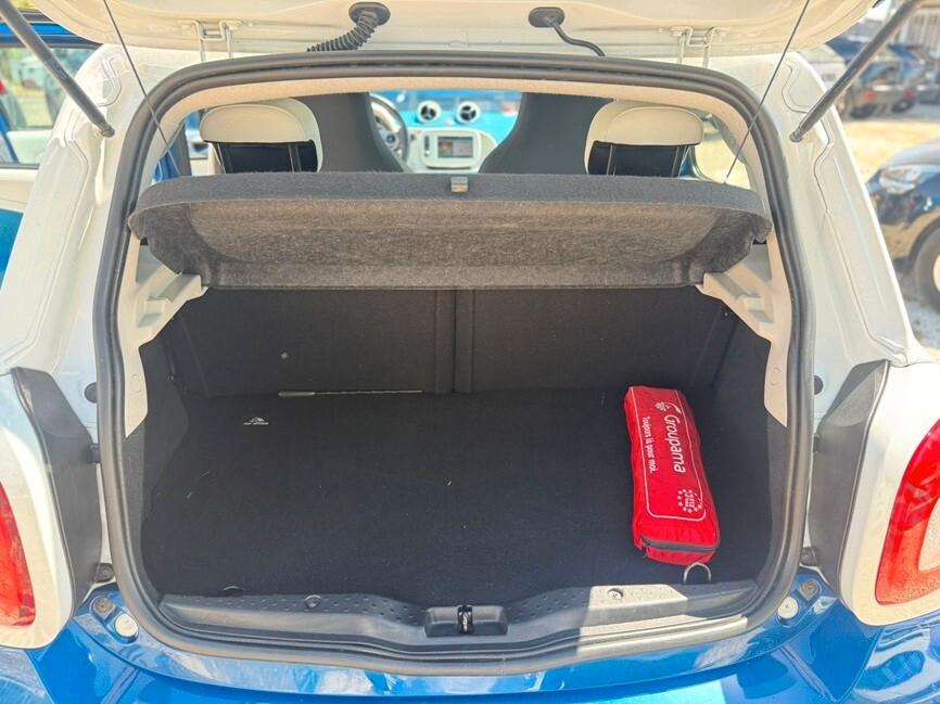 Smart ForFour 70 1.0 Proxy