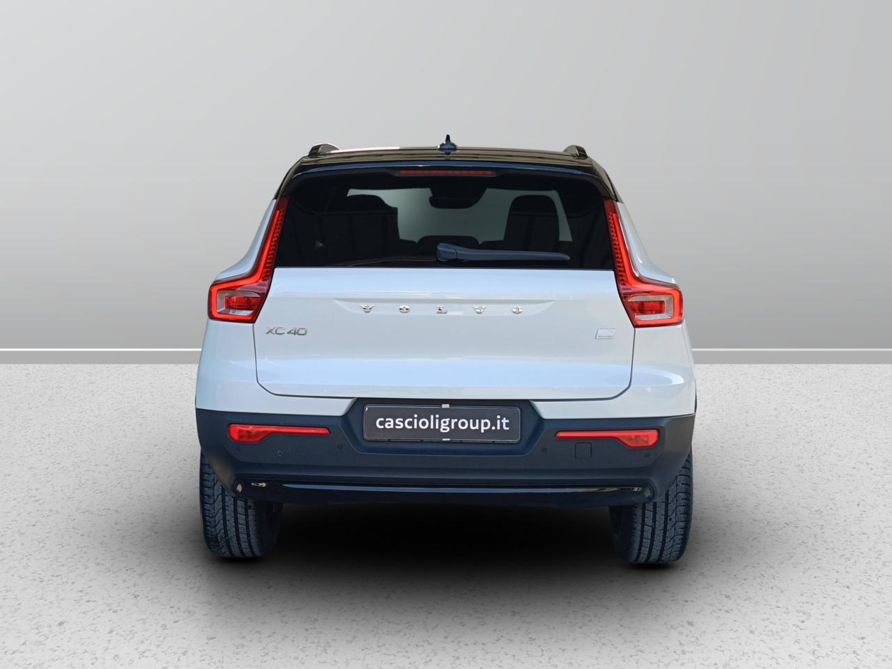 VOLVO XC40 - XC40 1.5 t4 phev R-design auto my21