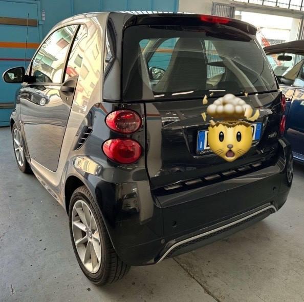 Smart ForTwo 1000 52 kW coupé passion SERVOSTERZO