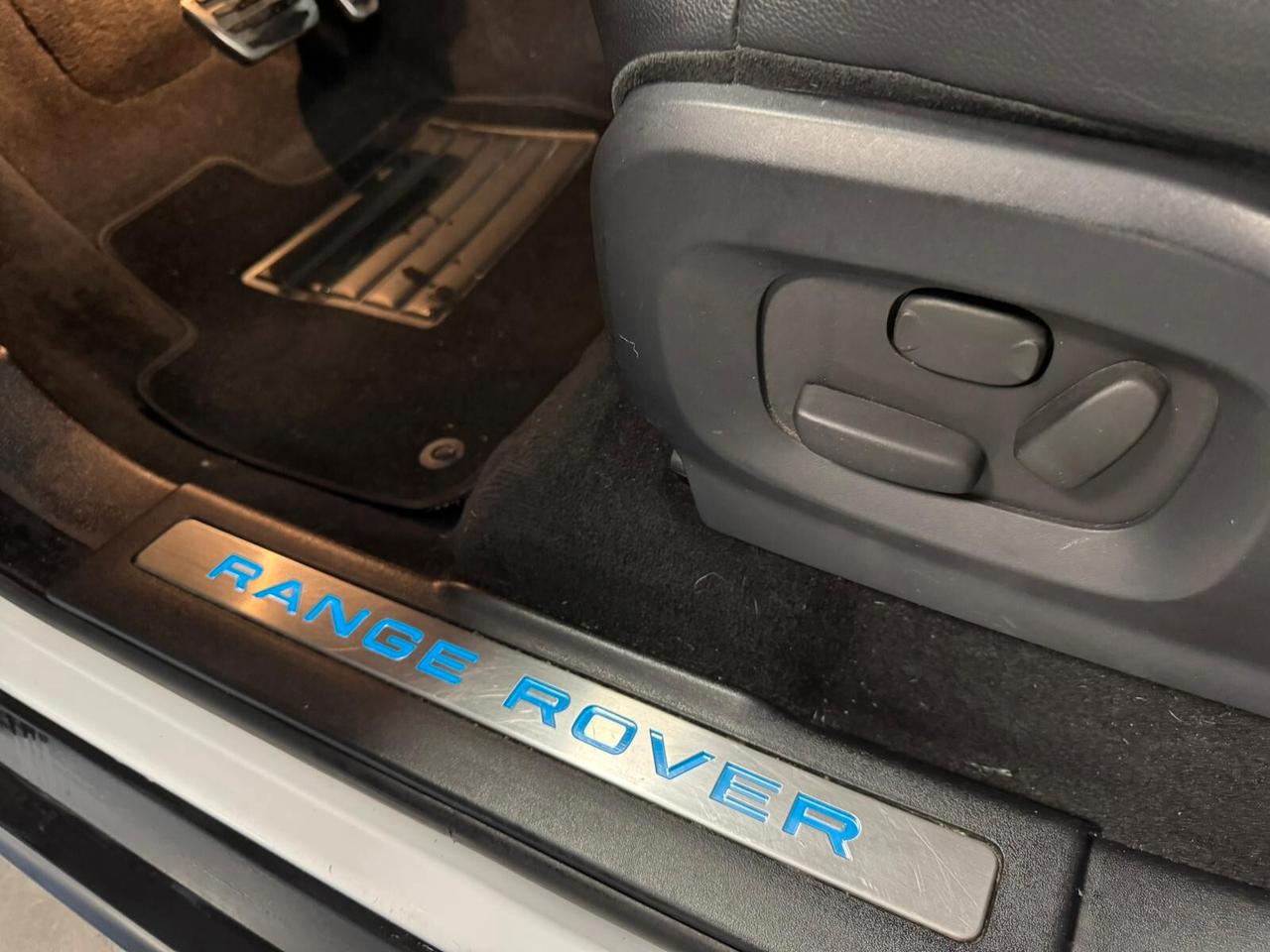 Land Rover Range Evoque 2.2 TD4 5p. Prestige