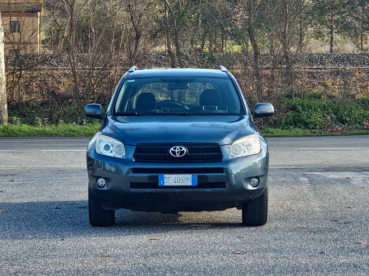 Toyota RAV 4 RAV4 2.2 D-4D 136 CV 4X4 Luxury 2006-E4 Manuale