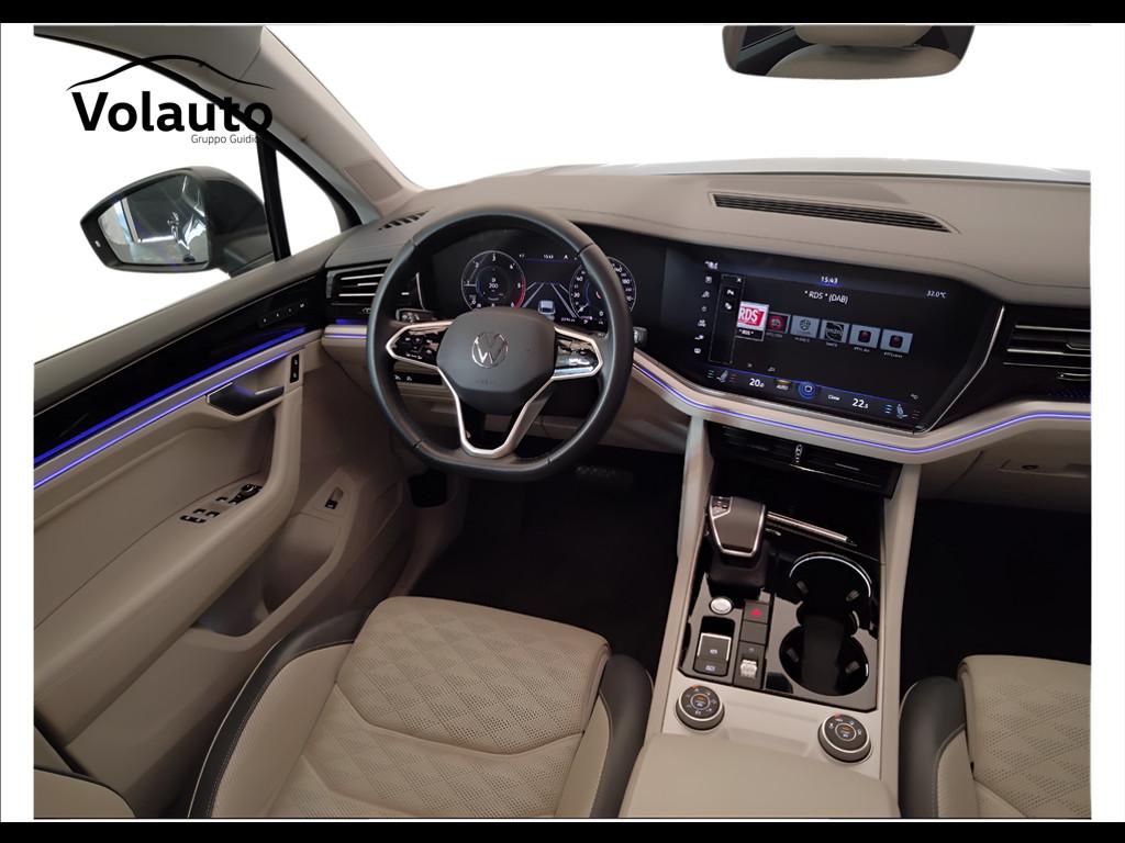 VOLKSWAGEN Touareg III 2018 - Touareg 3.0 V6 tdi Elegance 231cv tiptronic