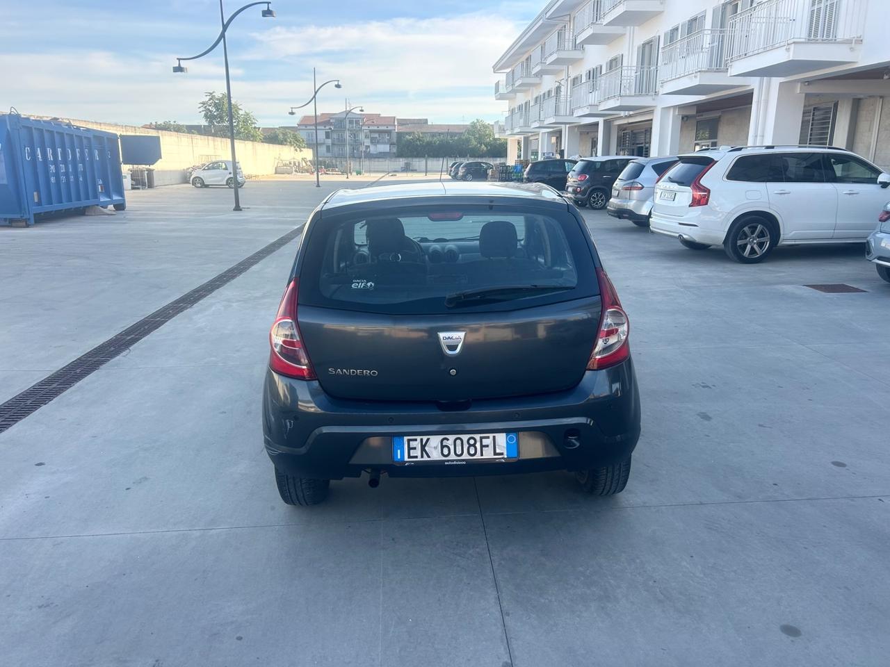 Dacia Sandero 1.2 16V Blackline
