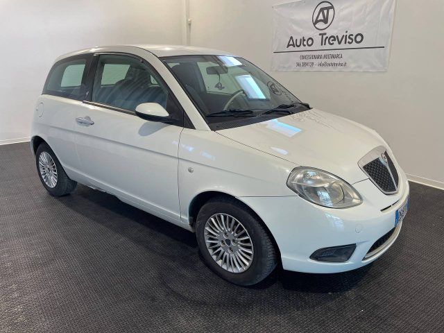 LANCIA Ypsilon 1.2 Platino