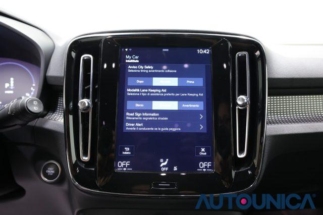 VOLVO XC40 T5 RECHARGE PLUG-IN HYBRID R-DESIGN