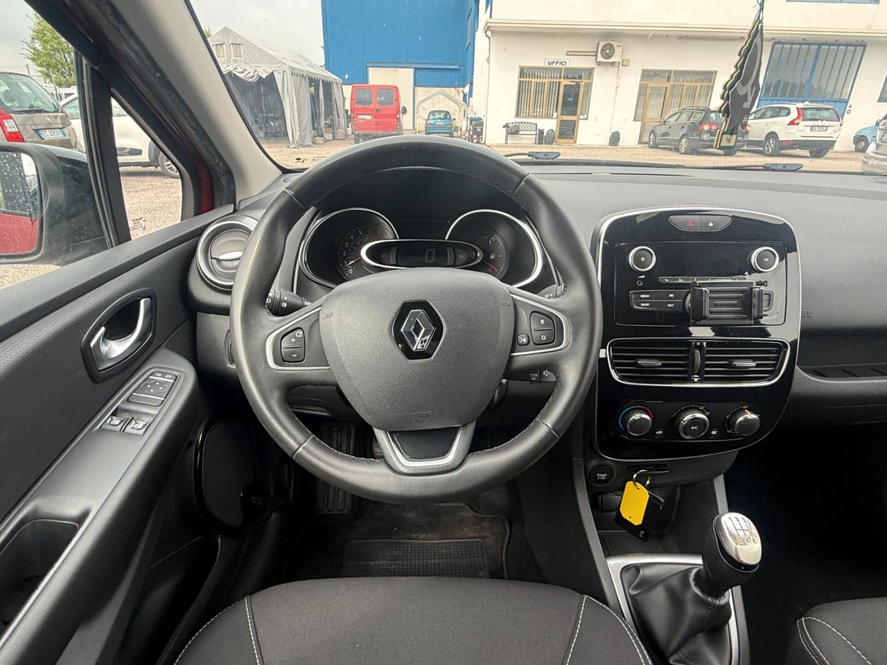 Renault Clio Sporter 1.2 75CV Intens