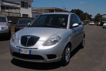 Lancia Ypsilon 1.2 60 CV OK NEOPATENTATI