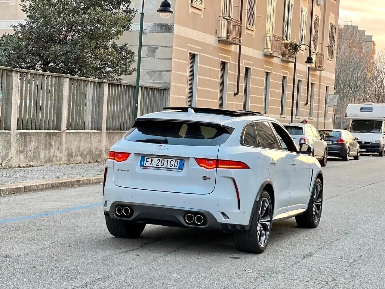 Jaguar F-Pace 5.0 V8 550 CV AWD aut. SVR