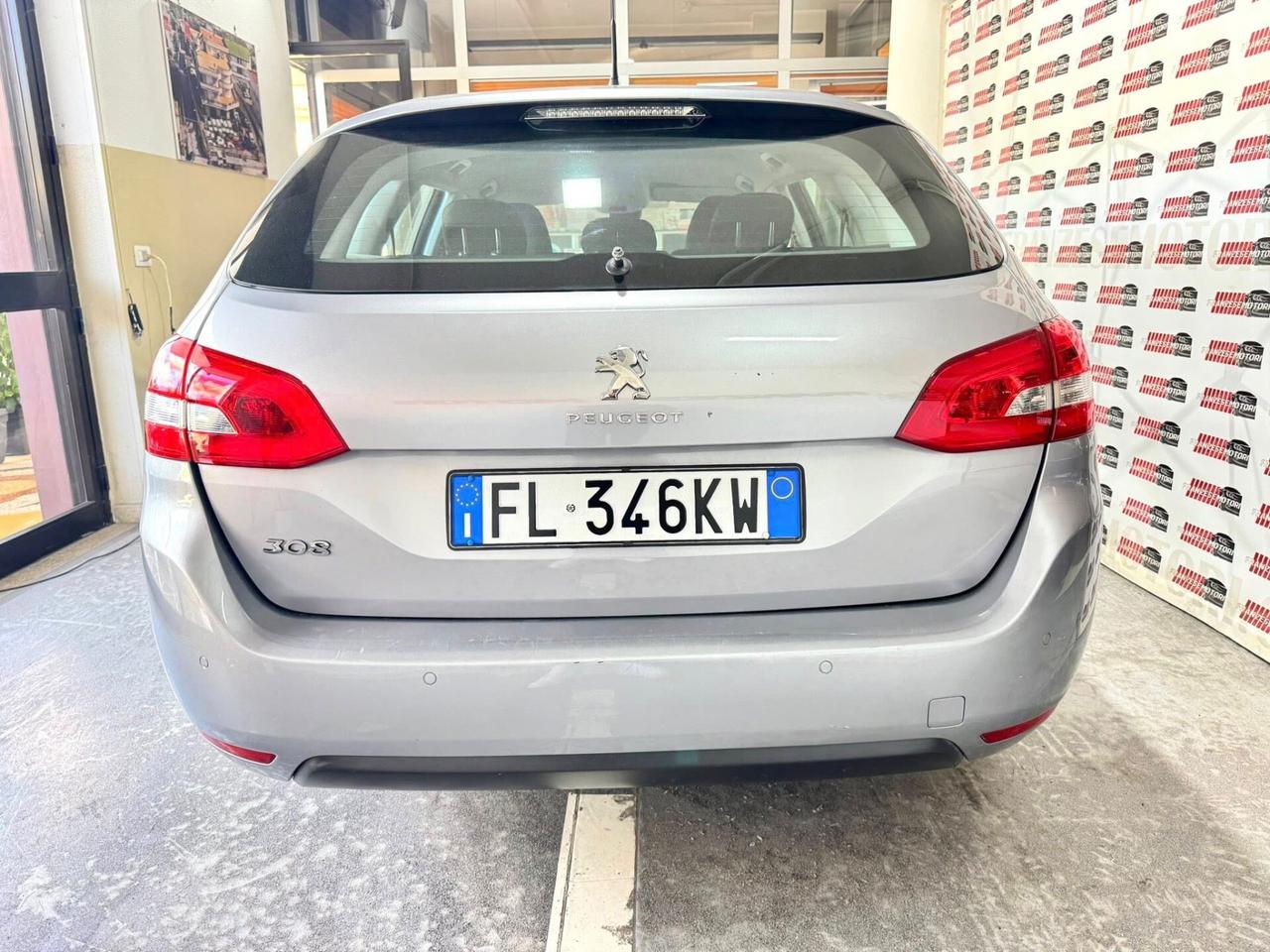Peugeot 308 BlueHDi 120 S&S EAT6 SW Allure