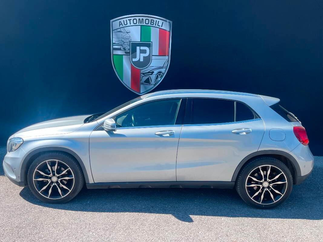 Mercedes Classe GLA 220 d (cdi) Sport 4matic 170cv auto