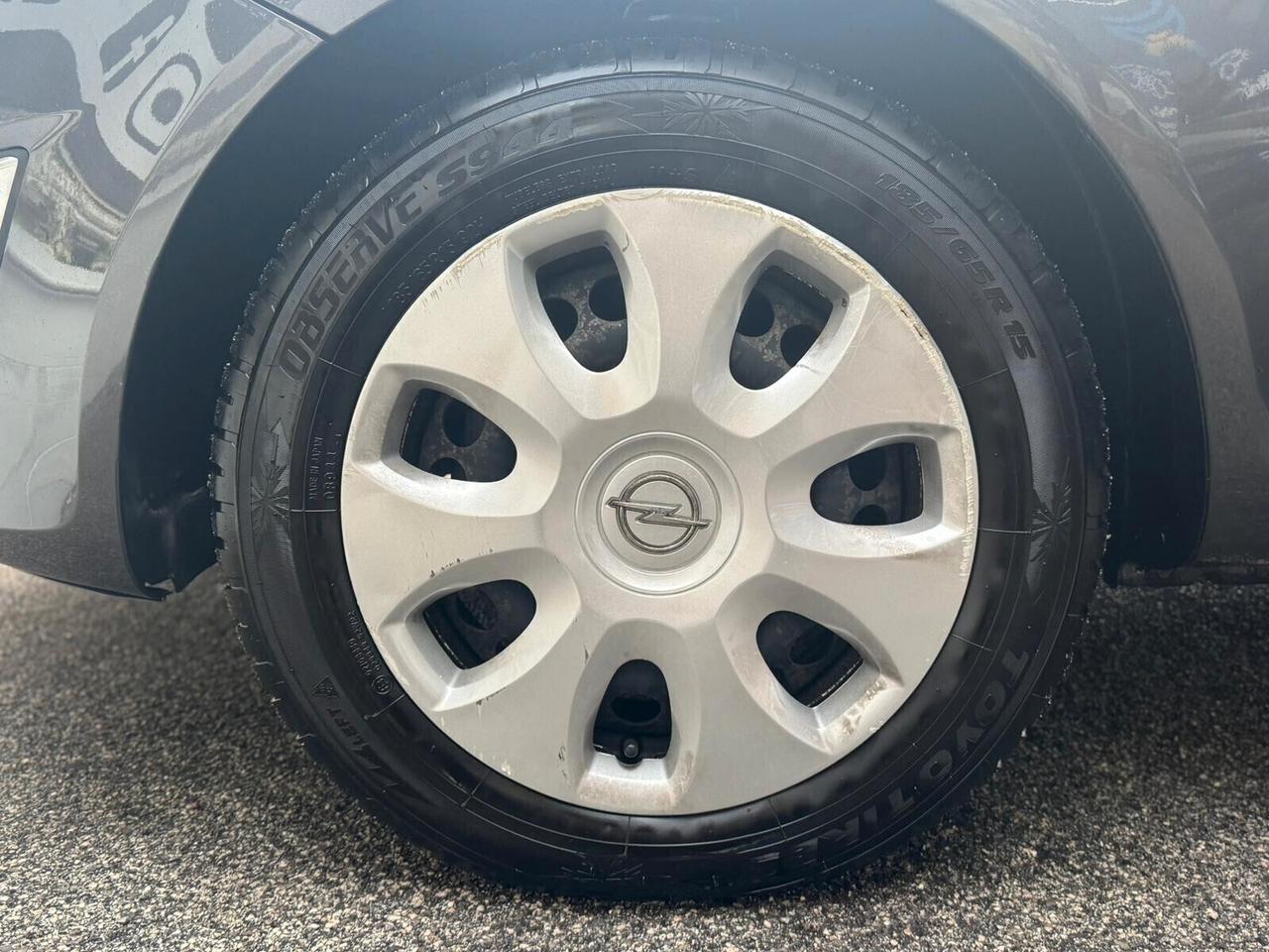 Opel Corsa 1.2 5 porte Cosmo