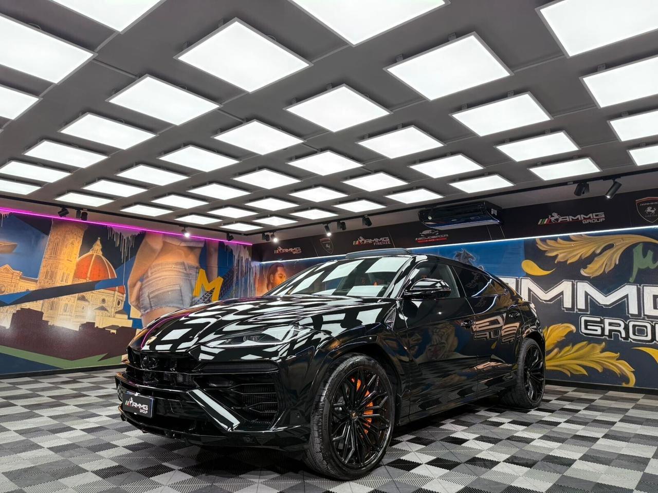 Lamborghini Urus 4.0 SE (288)