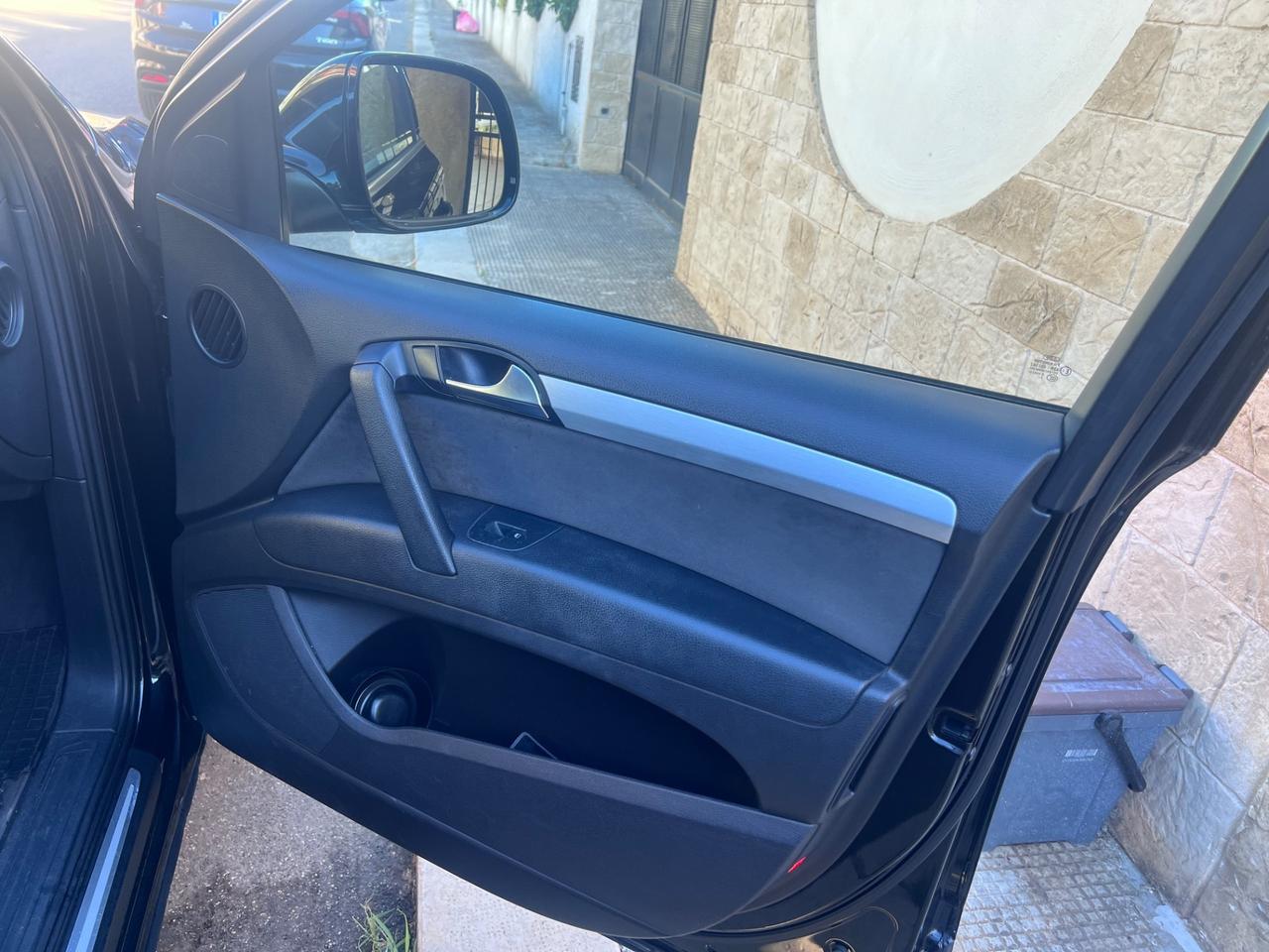 Audi Q7 4.2 V8 TDI quattro tiptronic SLine