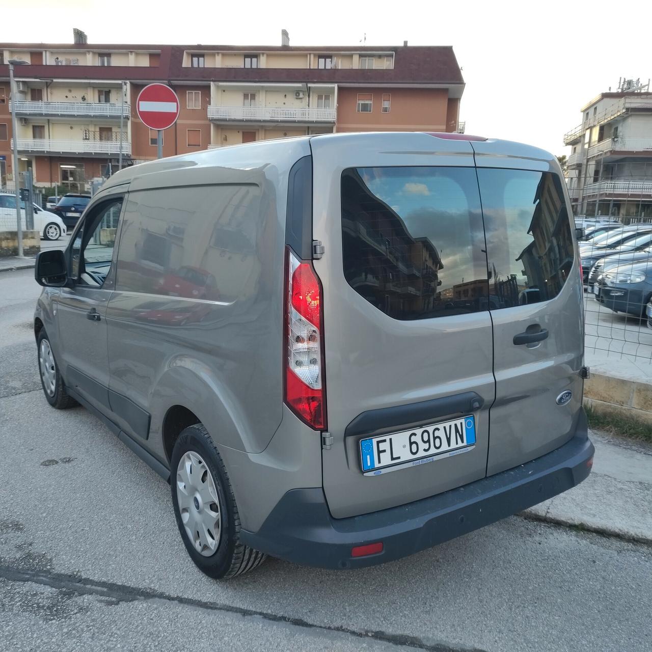 Ford Transit Connect 1.5 TDCi 120 CV 3 posti IVA
